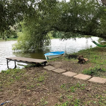 Ferienhaus Sazava River With Boating Experience Týnec nad Sázavou