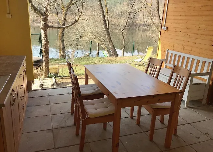 Dom wakacyjny Sazava River With Boating Experience