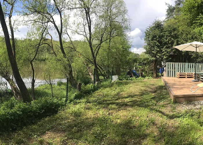 Dom wakacyjny Sazava River With Boating Experience *