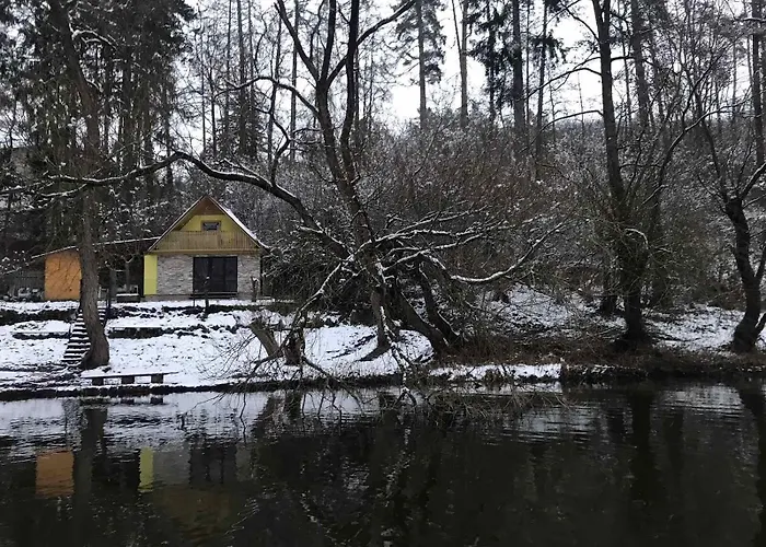 Sazava River With Boating Experience Dom wakacyjny